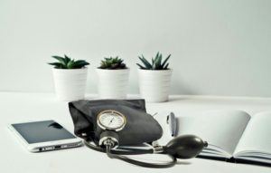 クリニックの評判に直結！？患者さんが求める理想の待合室とは？